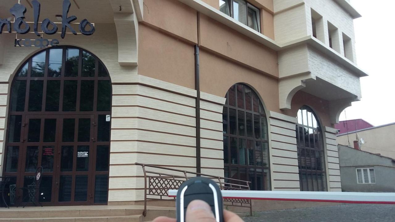 New !!! Modern Lux Apartment In The City Center With A Terrace Mukatjevo Eksteriør billede